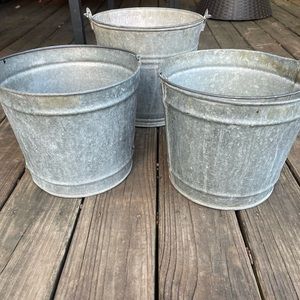 Set/3 Vintage Galvanized Metal buckets Pot w/ Handles, Primitive Rustic Farm Dec